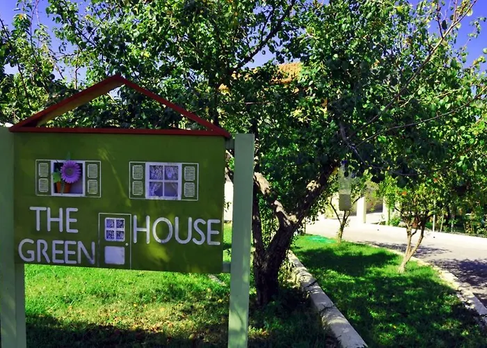 House!! Апартаменты